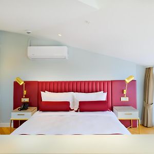 Studio con letto king size